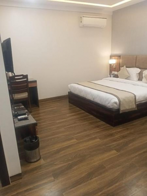 DD Suites Hotel